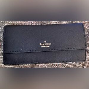 Kate spade Black slim Wallet.